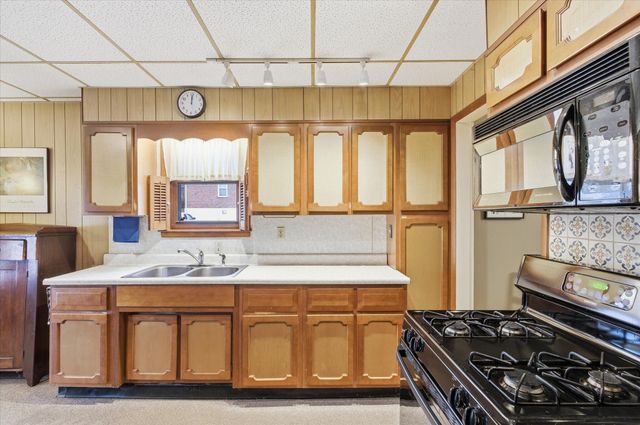 406 N LINN ST ST, Fayette, MO 65248