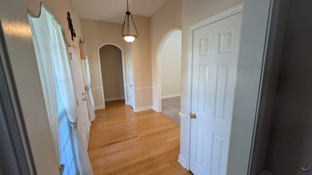 600 Bay Laurel Circle, Warner Robins, GA 31088