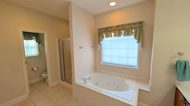 600 Bay Laurel Circle, Warner Robins, GA 31088