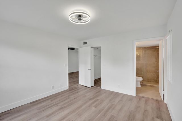 7674 Tahiti Lane 101, Lake Worth, FL 33467