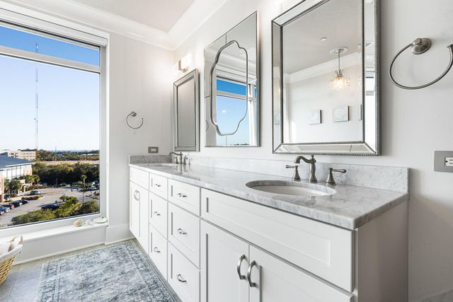 155 Wingo Way 462, Mount Pleasant, SC 29464