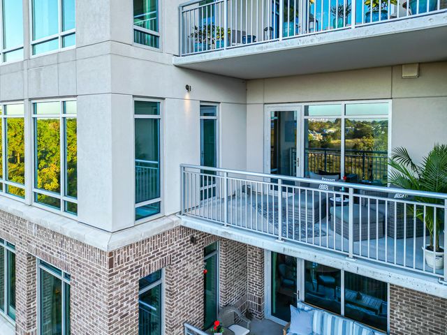 155 Wingo Way 462, Mount Pleasant, SC 29464