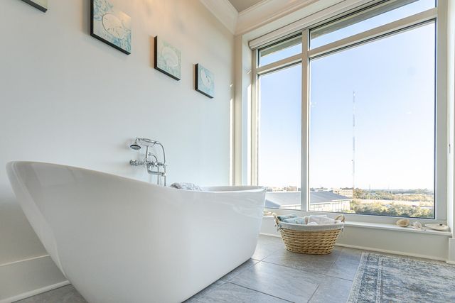 155 Wingo Way 462, Mount Pleasant, SC 29464