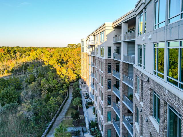 155 Wingo Way 462, Mount Pleasant, SC 29464