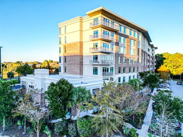 155 Wingo Way 462, Mount Pleasant, SC 29464