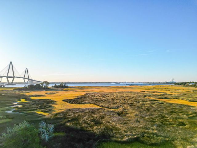 155 Wingo Way 462, Mount Pleasant, SC 29464