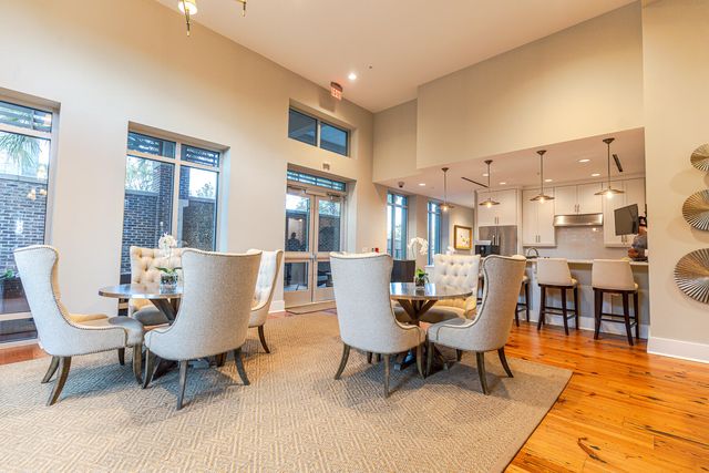 155 Wingo Way 462, Mount Pleasant, SC 29464