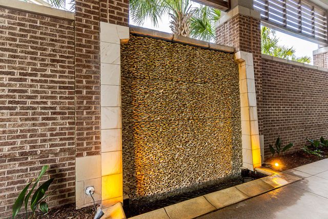 155 Wingo Way 462, Mount Pleasant, SC 29464