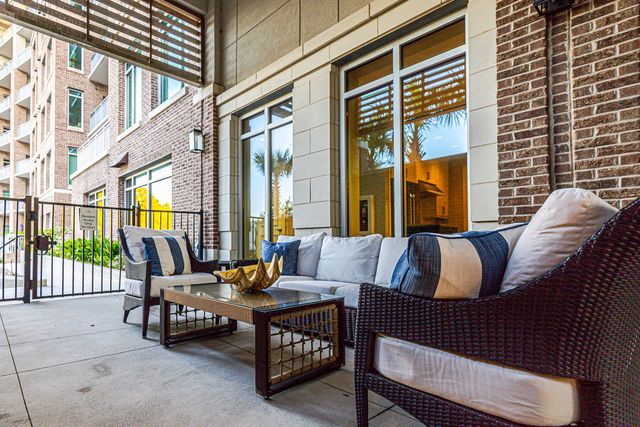 155 Wingo Way 462, Mount Pleasant, SC 29464