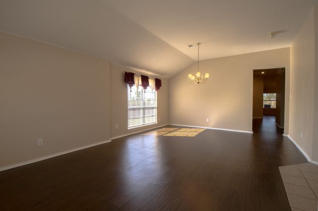 101 Wandering Drive, Forney, TX 75126