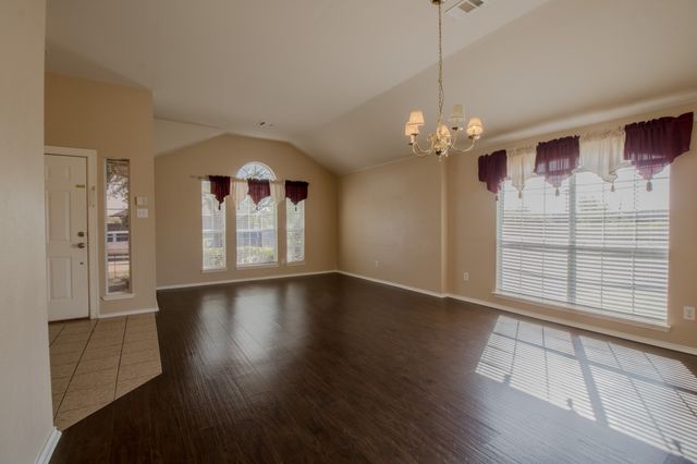 101 Wandering Drive, Forney, TX 75126