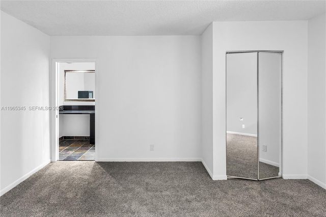 4705 SW 62nd Ave 204, Davie, FL 33314