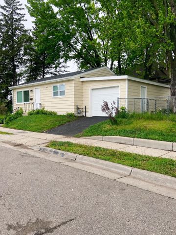 575 Nebraska Avenue E, Saint Paul, MN 55130