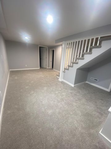 575 Nebraska Avenue E, Saint Paul, MN 55130