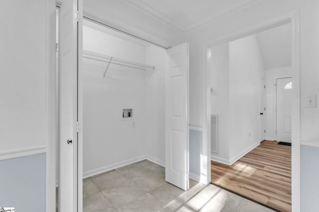 308 Oak Valley Drive, Simpsonville, SC 29681