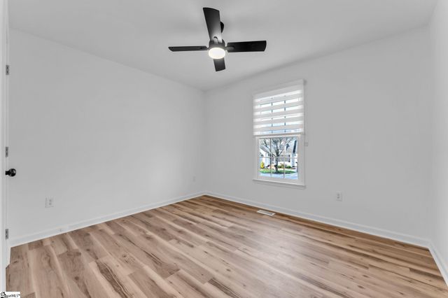 308 Oak Valley Drive, Simpsonville, SC 29681