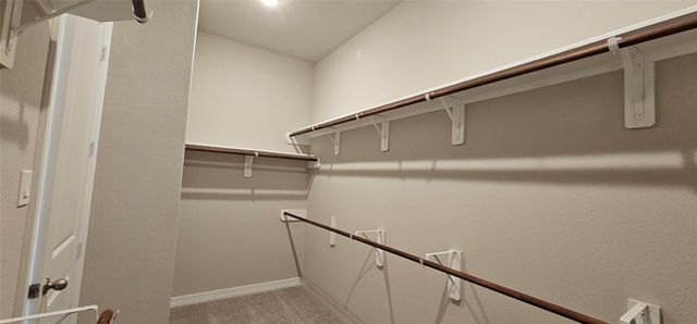 3801 Peacock Isle Drive, Dickinson, TX 77539