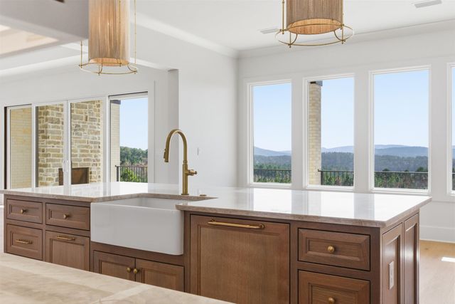 21423 Waterview Drive, Roland, AR 72135