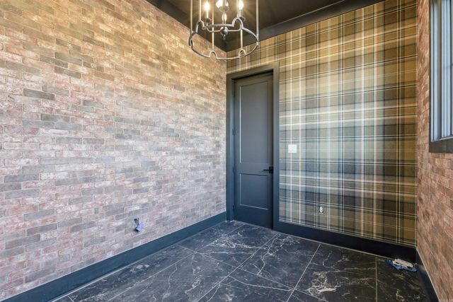 21423 Waterview Drive, Roland, AR 72135