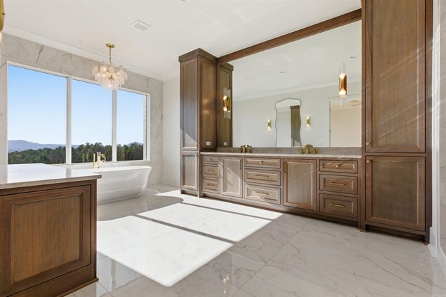 21423 Waterview Drive, Roland, AR 72135