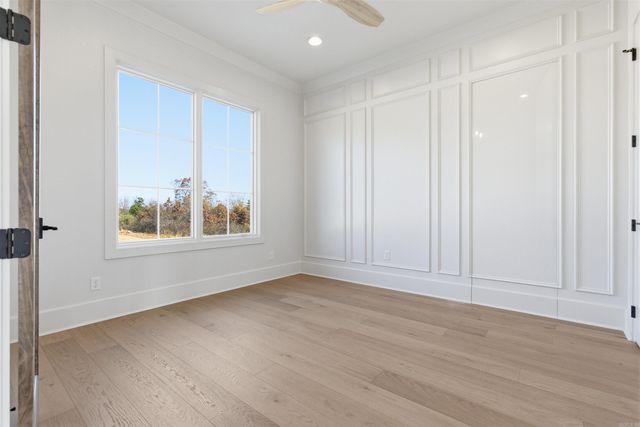 21423 Waterview Drive, Roland, AR 72135