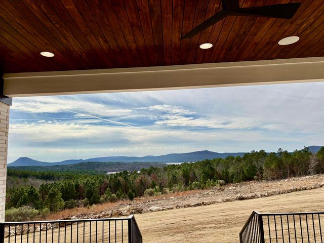 21423 Waterview Drive, Roland, AR 72135