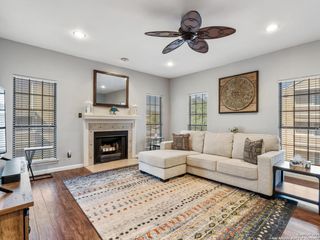 11839 Parliament St Apt 2422, San Antonio, TX 78216