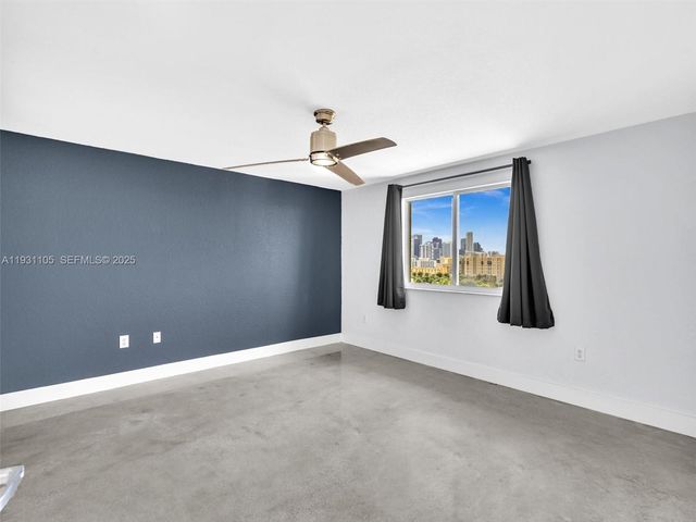 816 NW 11th St 1208, Miami, FL 33136