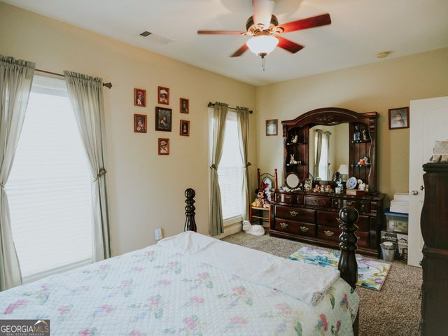135 Fischer Spur Road, Newnan, GA 30265