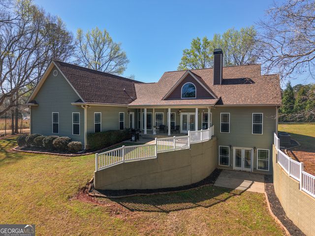 135 Fischer Spur Road, Newnan, GA 30265