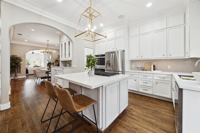 6310 Taggart Street B, Houston, TX 77007