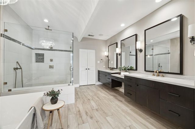 6310 Taggart Street B, Houston, TX 77007