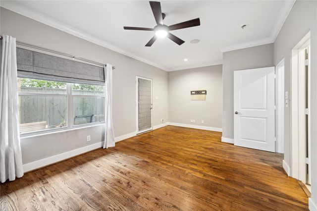 6310 Taggart Street B, Houston, TX 77007