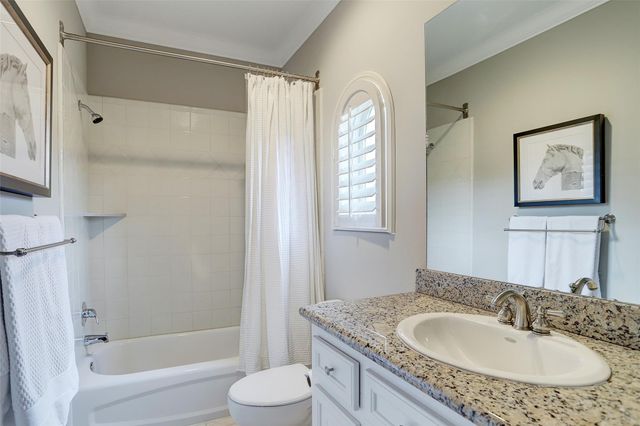 6310 Taggart Street B, Houston, TX 77007