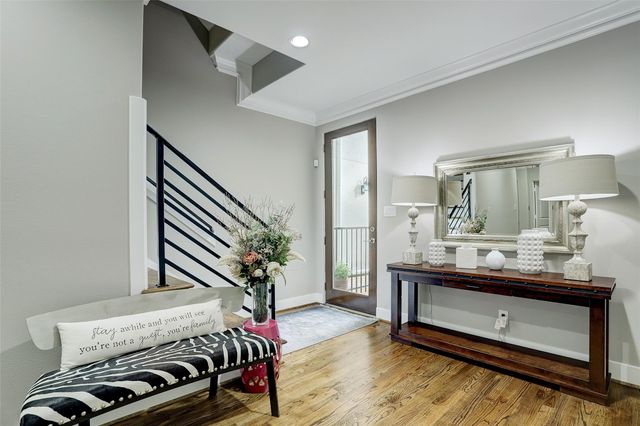 6310 Taggart Street B, Houston, TX 77007