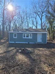 186 Railroad ST, Williamsburg, VA 23185