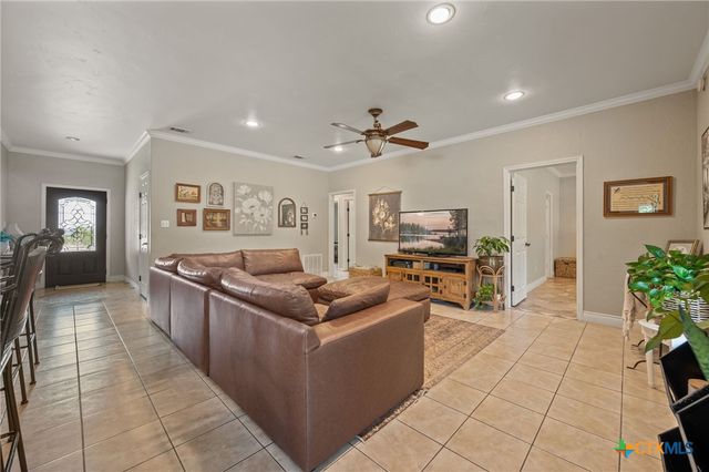 2804 CR 1045, Lampasas, TX 76550