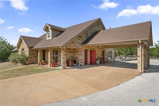 2804 CR 1045, Lampasas, TX 76550
