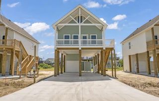 973 Alberdie Drive, Crystal Beach, TX 77650