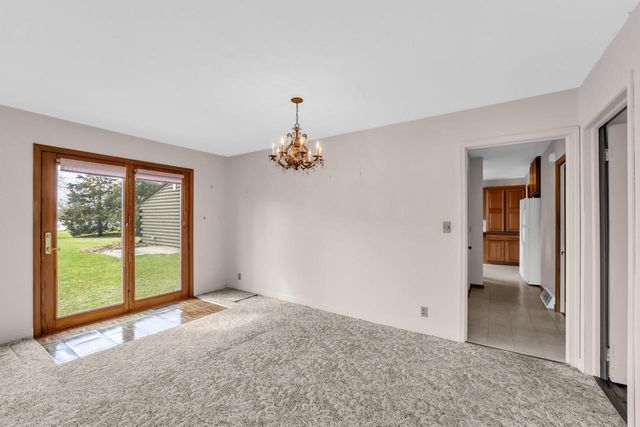 N6236 W Lake Shore DRIVE, Burlington, WI 53105