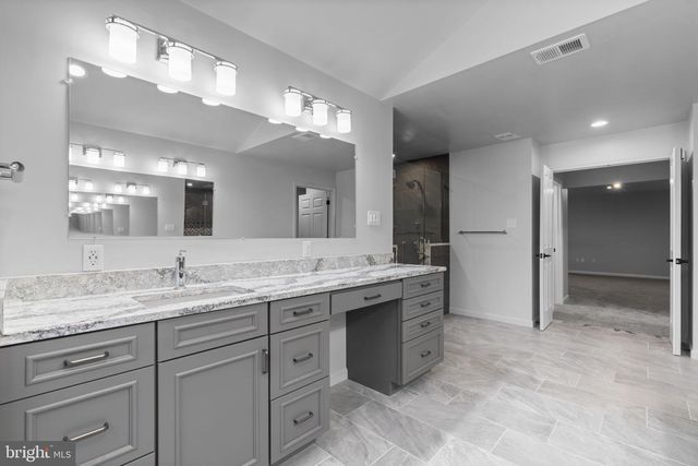 10684 QUARTERSTAFF RD, Columbia, MD 21044