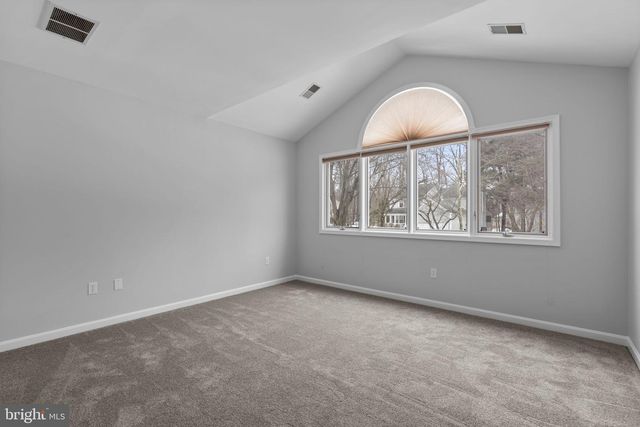 10684 QUARTERSTAFF RD, Columbia, MD 21044