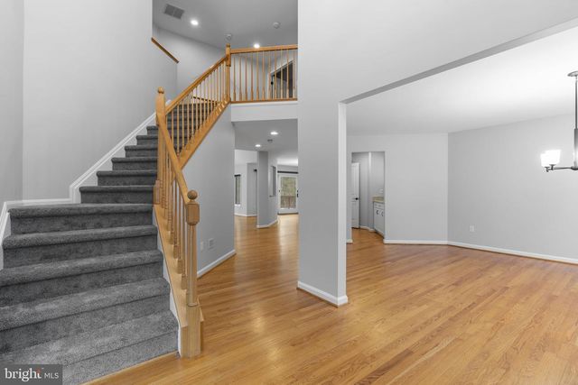 10684 QUARTERSTAFF RD, Columbia, MD 21044