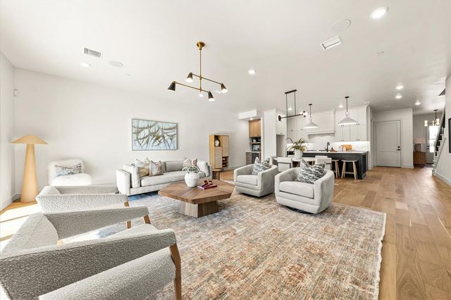 3016 Stone Field Way, Edmond, OK 73034