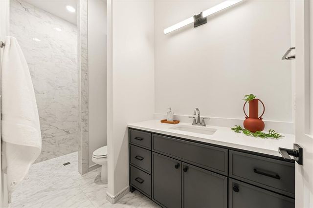 3016 Stone Field Way, Edmond, OK 73034