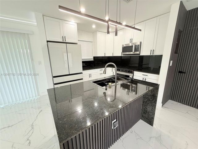 8600 Taft Street, Pembroke Pines, FL 33024