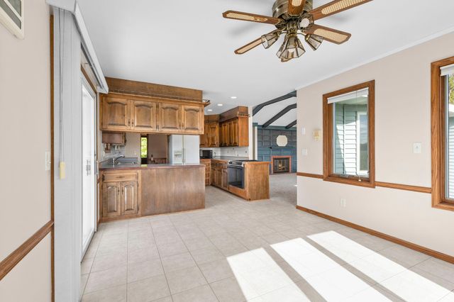 12020 Tilton Trail N, Rogers, MN 55374