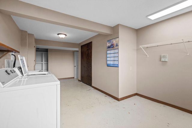 12020 Tilton Trail N, Rogers, MN 55374