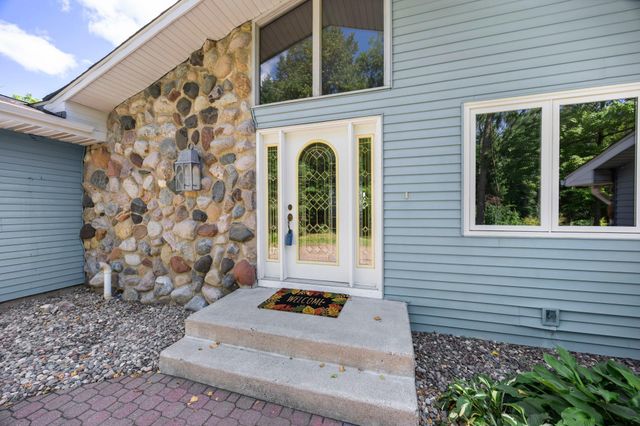 12020 Tilton Trail N, Rogers, MN 55374