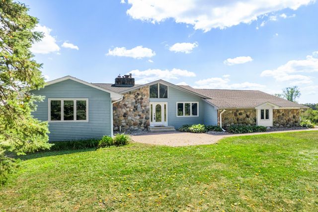 12020 Tilton Trail N, Rogers, MN 55374